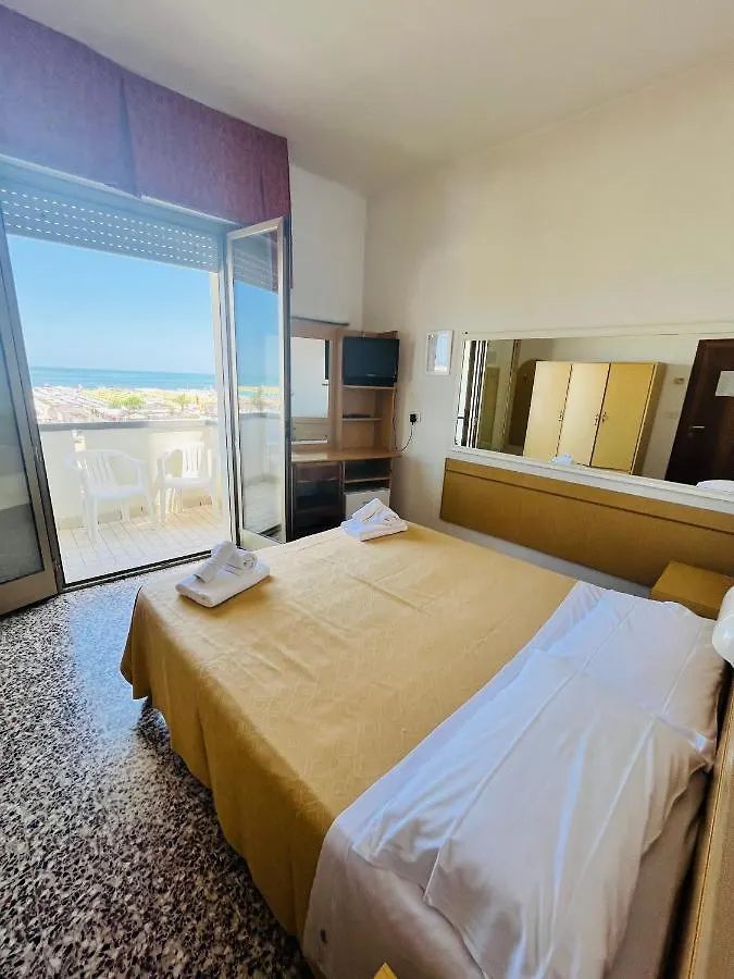 Hotel Columbia Frontemare Rimini