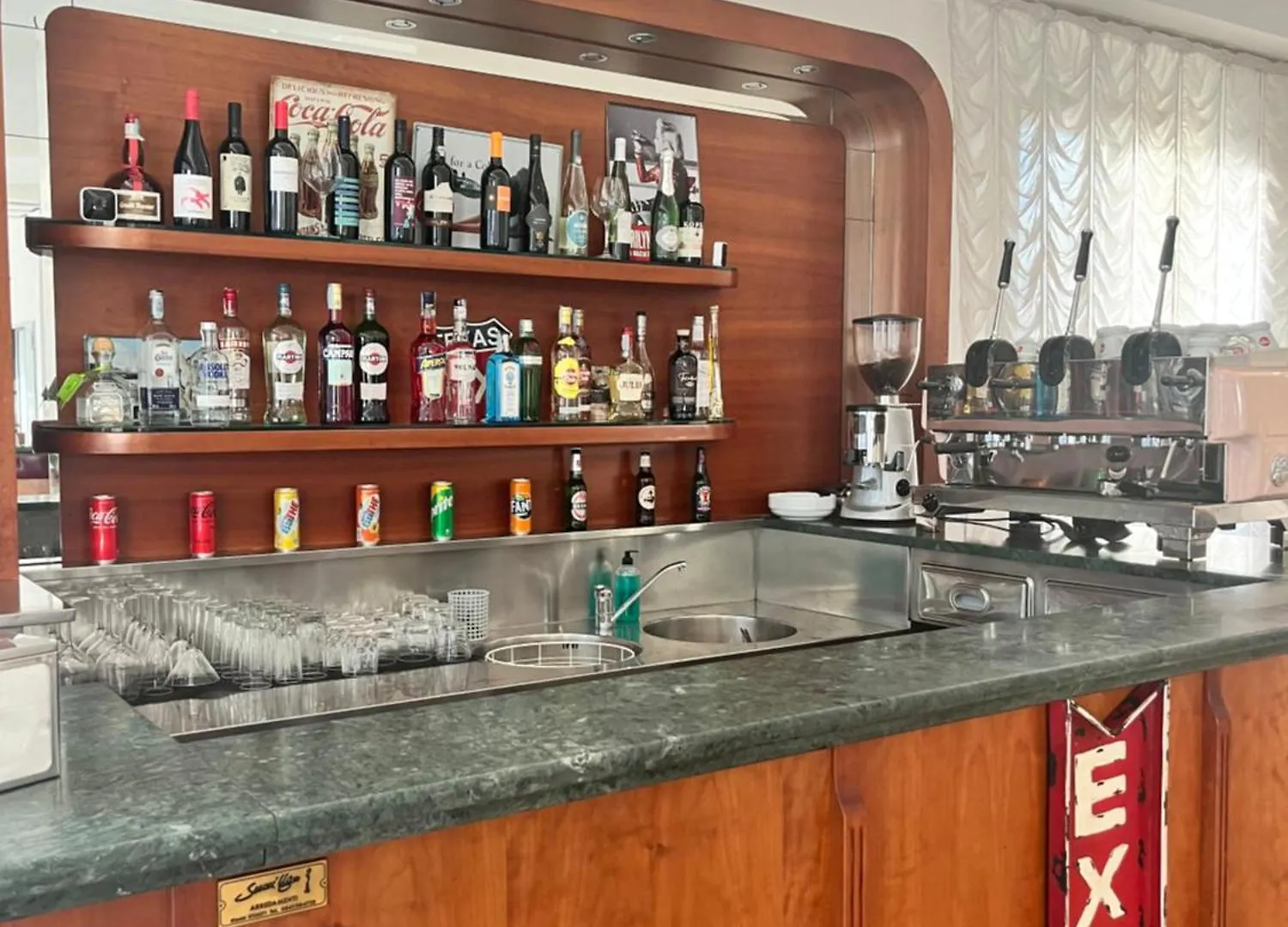 Hotel Columbia Frontemare Rimini 3*,  Italy