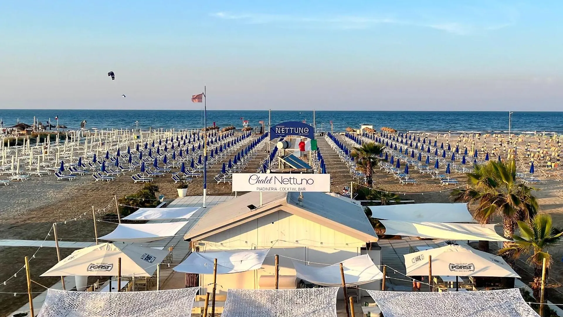 Hotel Columbia Frontemare Rimini 3*,