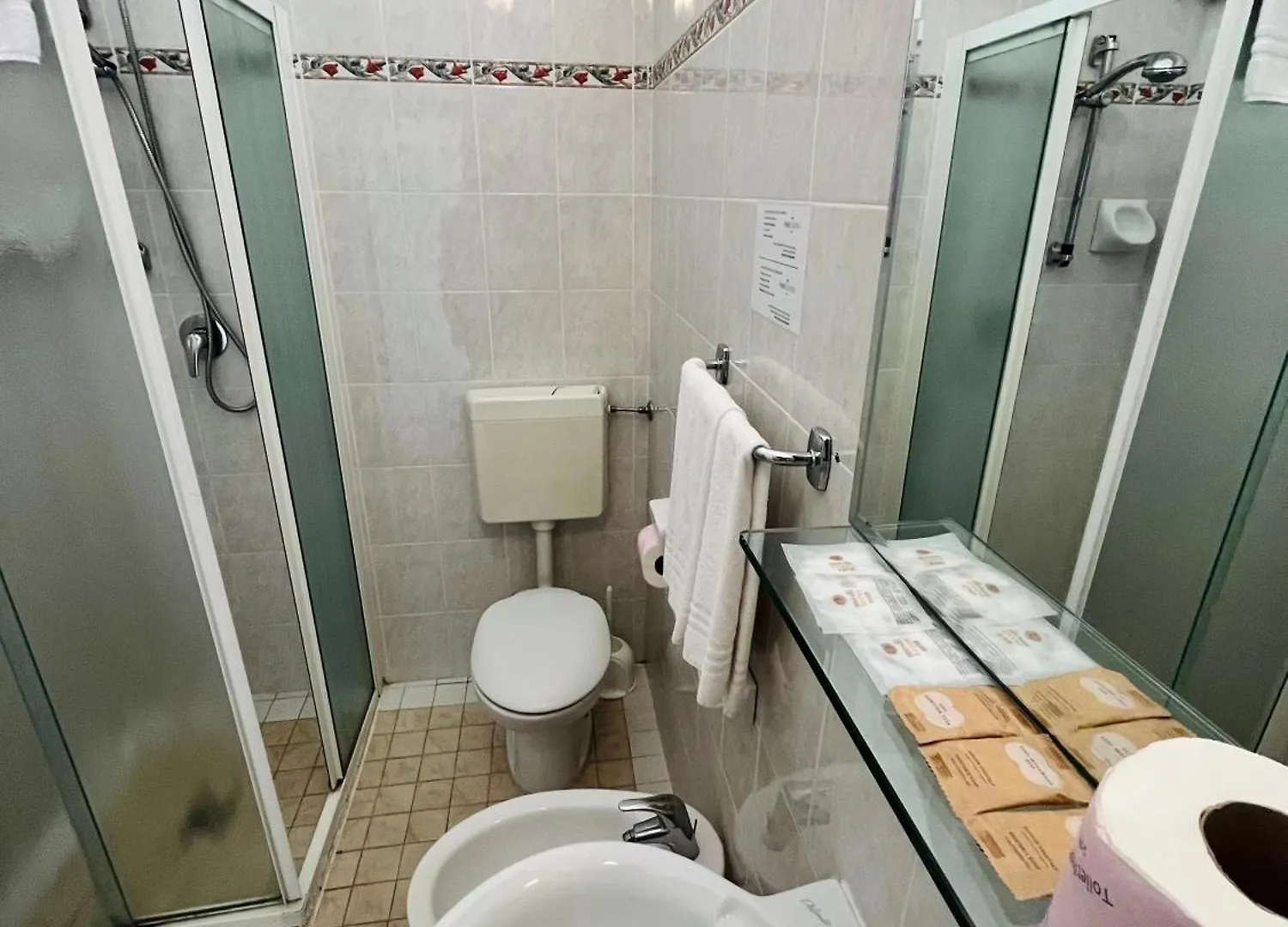 ***  Hotel Columbia Frontemare Rimini Italy